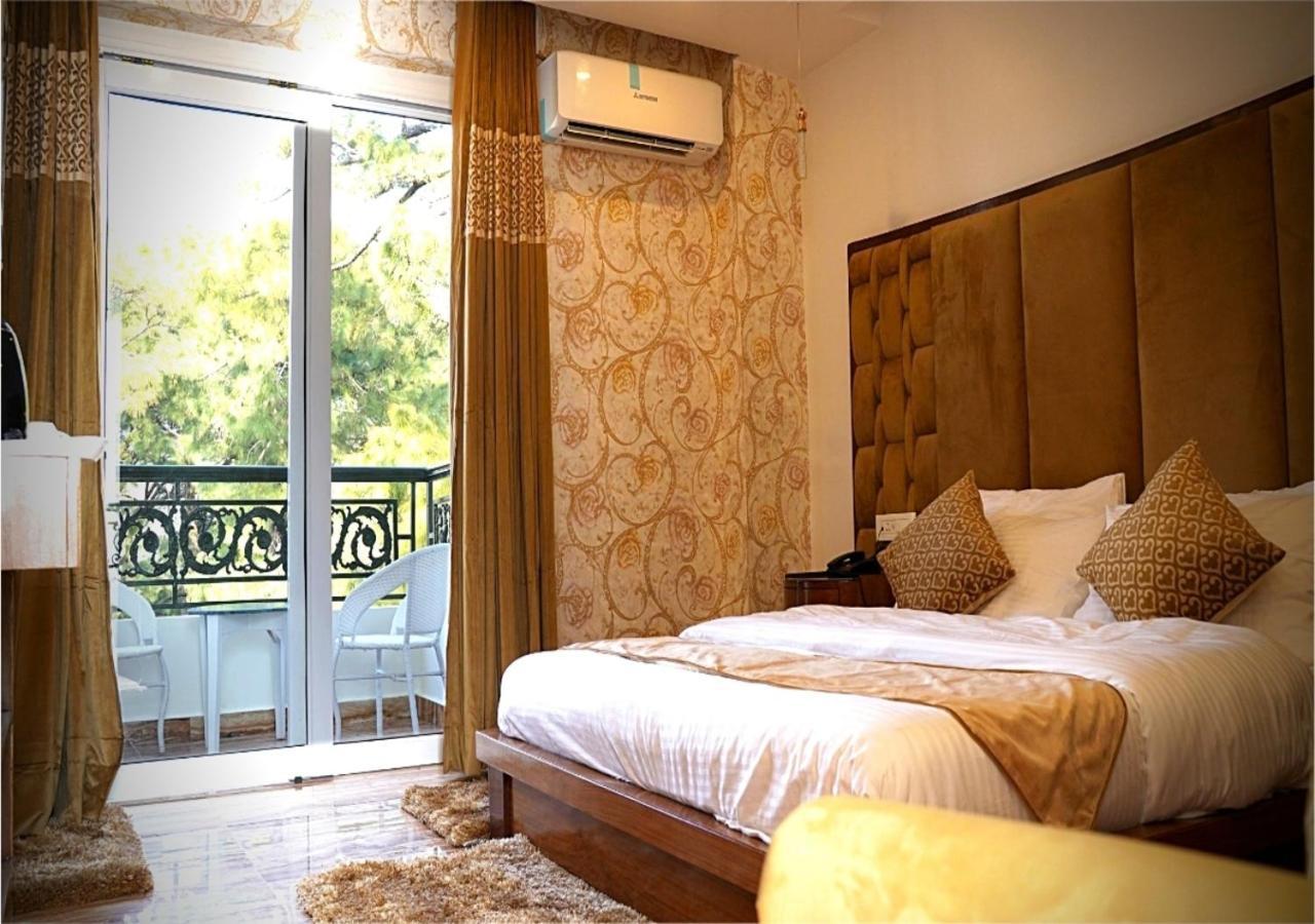 Hotel Saheb'S Castle Mcleodganj McLeod Ganj Bagian luar foto
