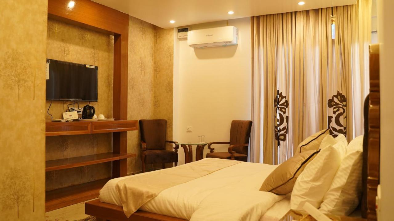 Hotel Saheb'S Castle Mcleodganj McLeod Ganj Bagian luar foto