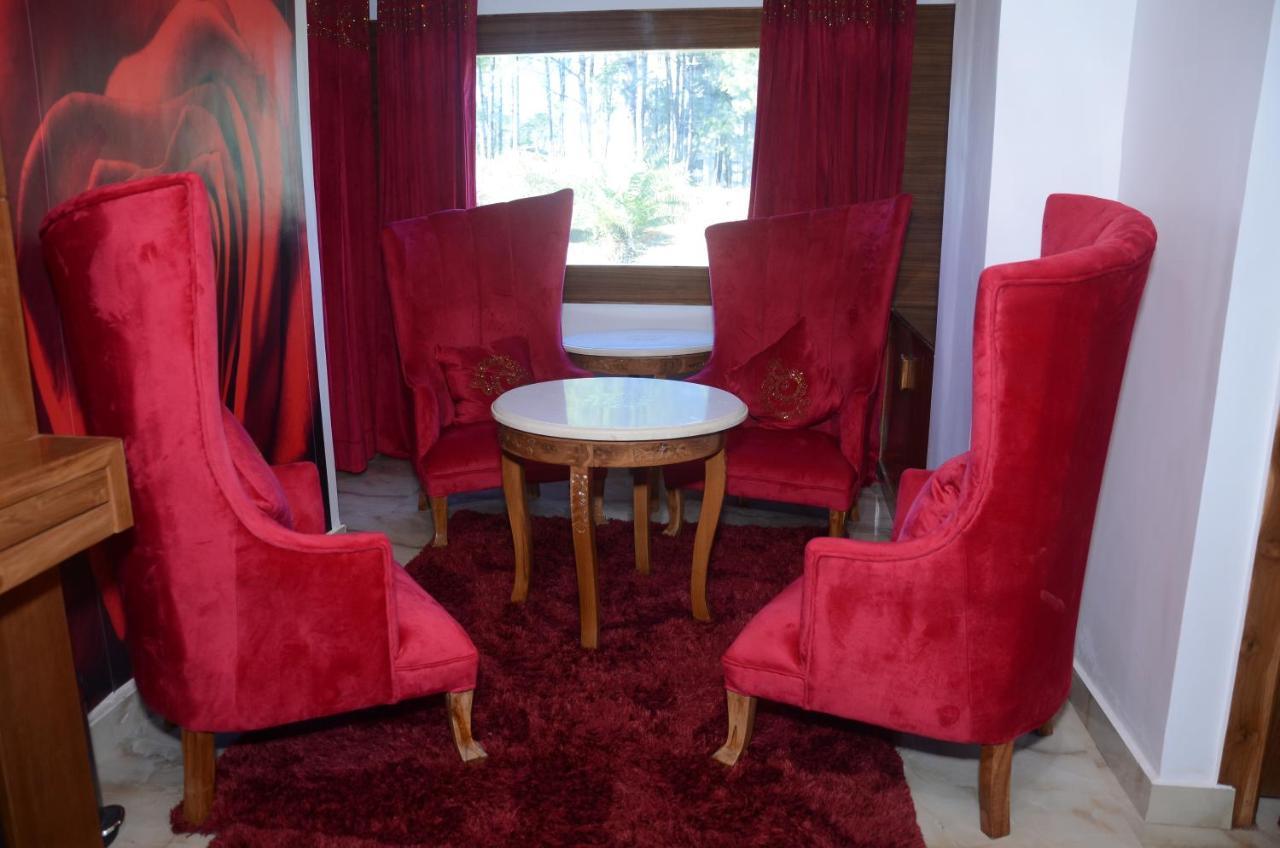 Hotel Saheb'S Castle Mcleodganj McLeod Ganj Bagian luar foto